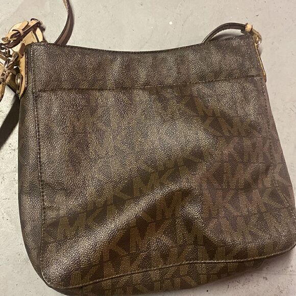 Espresso and Brown Jet Set Messenger Cross Body Bag - Picture 4 of 8